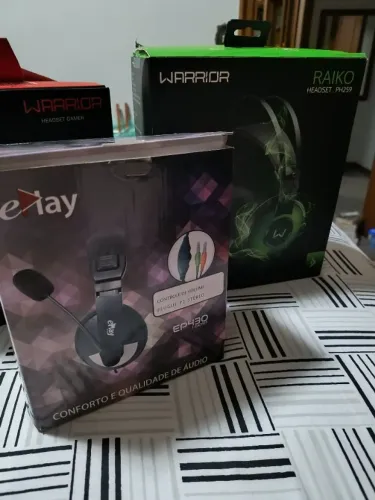 Headset Gamer Warrior Raiko PH259 USB 7.1 Led Verde Na Caixa