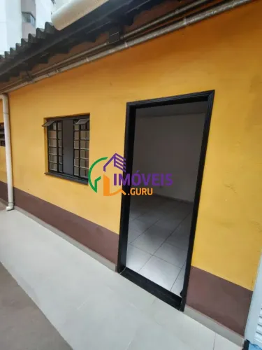 CASA DE VILA - VILA LEOPOLDINA - SP