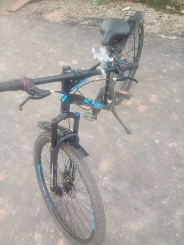 BICICLETA ARO 29 COM GARUPA FUNCIONANDO PERFEITAMENTE 