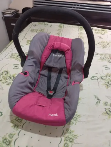 Bebê conforto Kiddo