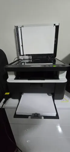 Impressora Brother Multifuncional Laser DCP1617