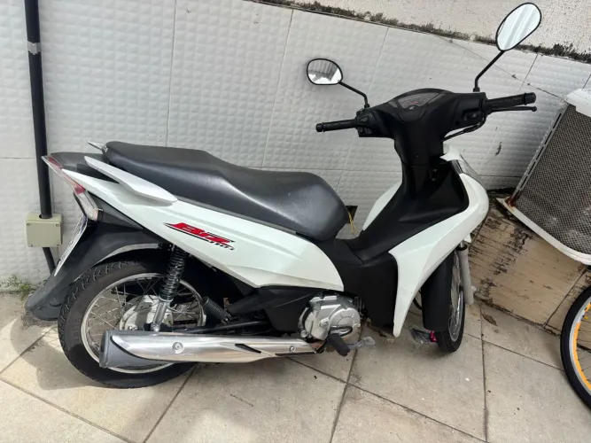 Vende-se Biz 110i