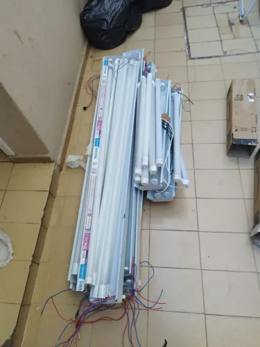 Lote de calhas lâmpada led tubular com lâmpadas