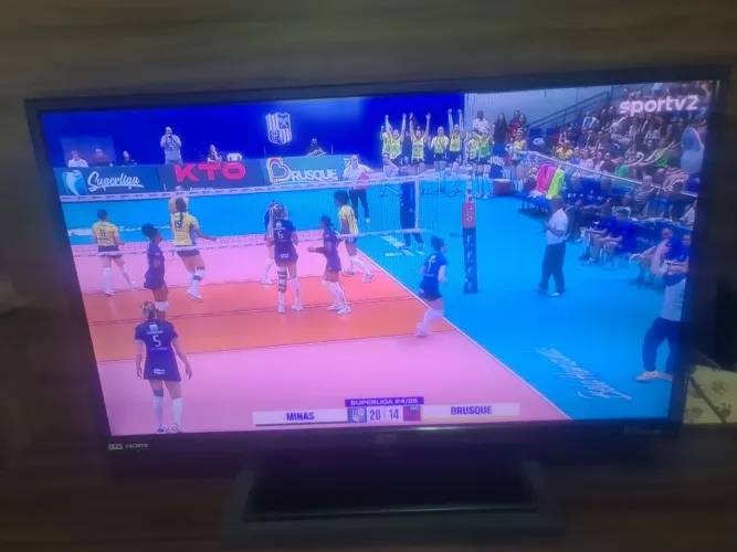 TV Led STI 32" Semp Toshiba  - *ver detalhe