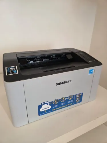 Impressora Samsung Xpress M2020W ? impecável, Wi-Fi e NFC
