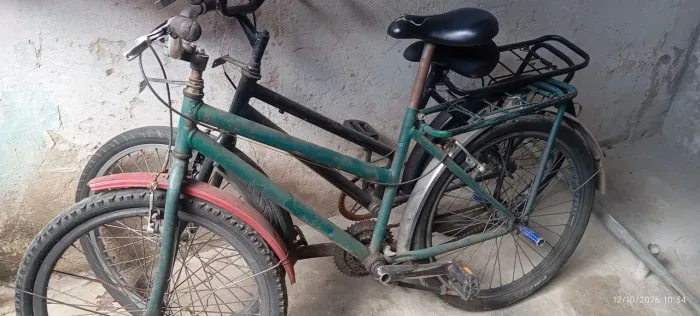 Vendese duas bicicletas