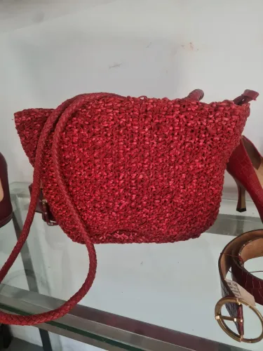 Bolsa de luxo marca Corello couro legítimo sem uso 