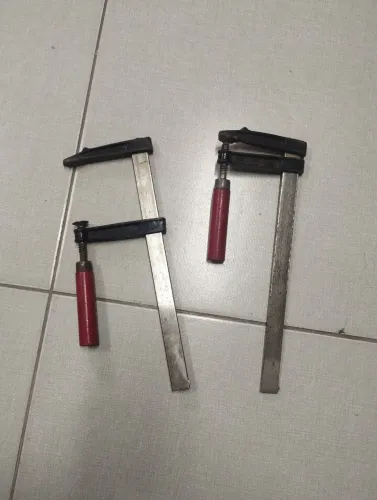  2 Sargentos