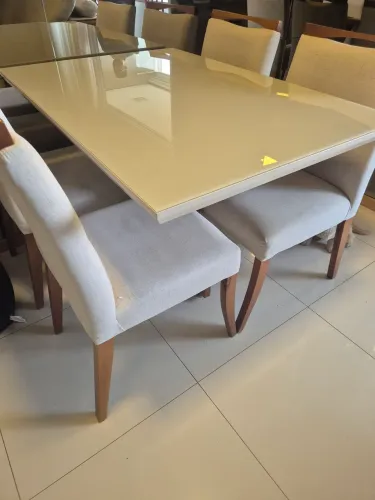 Mesa de Jantar 4 lugares