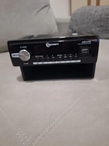 Rádio Taramps 400w usado