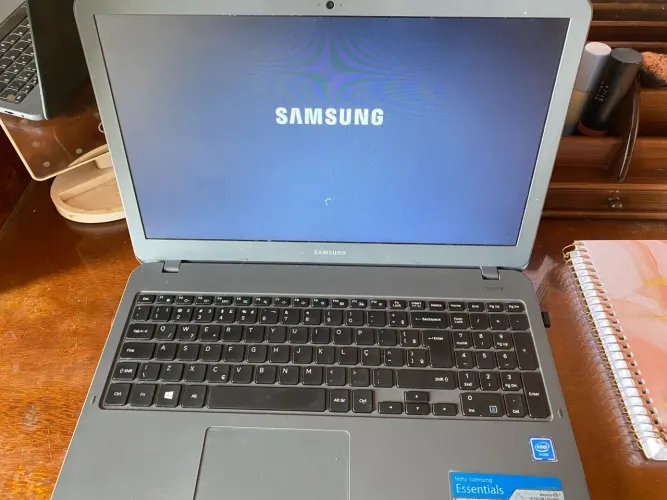 Vendo Notebook SAMSUNG