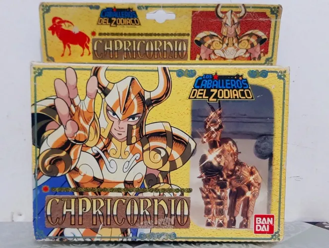 Boneco cavaleiros do zodiaco bandai vintage Capricórnio 