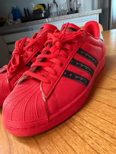 Tênis Adidas Superstar Scarlet Core Red Black