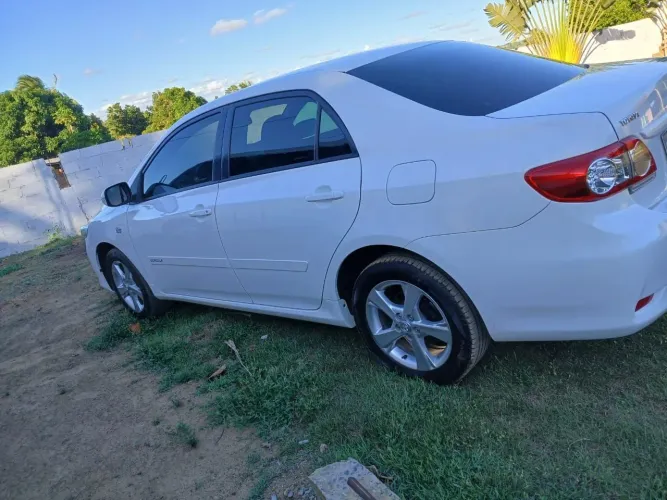 Toyota Corolla XEI 2.0 Flex 16V Aut. 2013