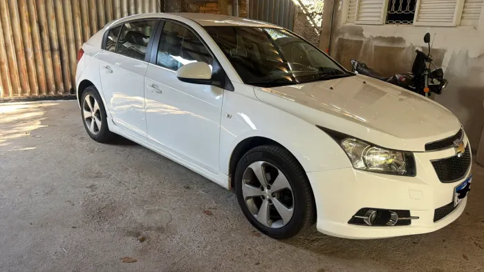 Chevrolet Cruze HB Sport LT 1.8 16V Flexp. 5P AUT 2014