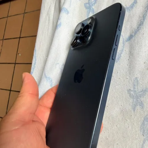 IPHONE 15 PRO MAX 512 NOVÍSSIMO (NÃO VENDO PARA LOJISTA OU REVENDEDOR)
