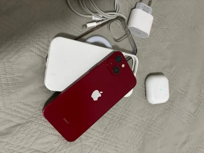 iPhone 13 128gb com avarias