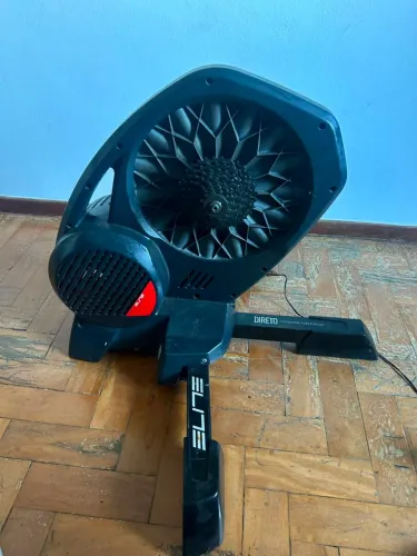 Rolo de treino Elite Direto Fish Interativo<br><br>Encami
