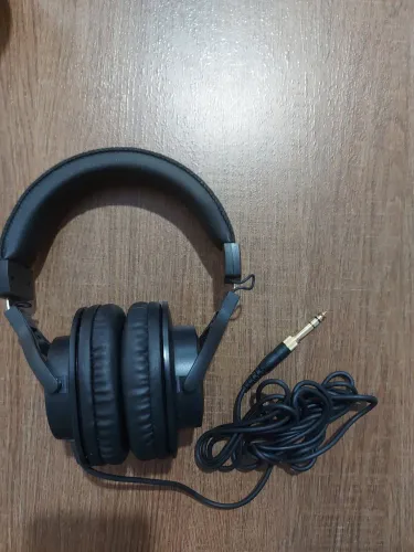 Fone de ouvido Arturia Studio Profissional