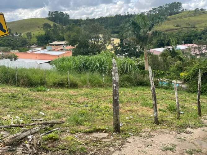 Excelente lote p/ Ponto Comercial
