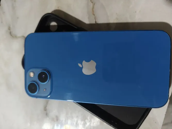 iPhone 13