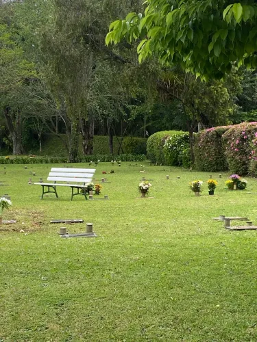 Jazigo - Cemiterio Parque Iguaçu