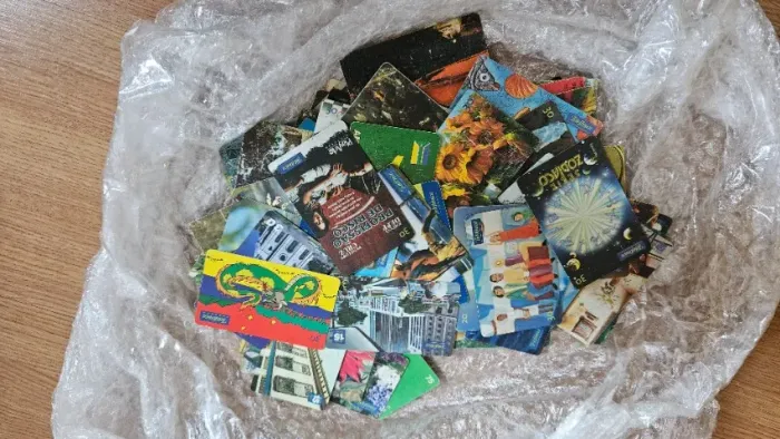LOTE 125 CARTÕES TELEFONICOS VARIADOS ANOS 90/00
