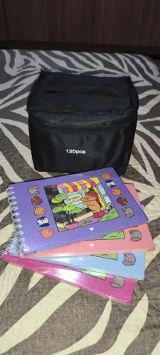 Kit 120 Canetinhas + 1 Livro Bobbie Goods