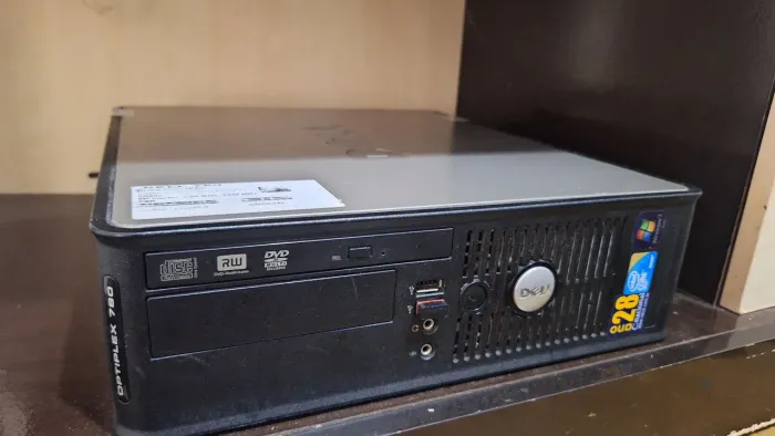 Computador Dell OptiPlex 780 - Core 2 Duo 3.0GHz | 4GB RAM | Windows 10 Pro