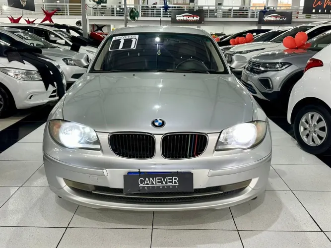 BMW 118IA 2.0 16V 136cv 5P 2011