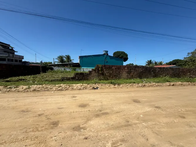 Terreno na praia de Ponta de Pedras!!