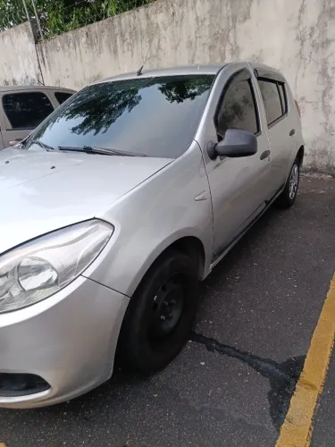 Renault Sandero Authentique Hi-flex 1.0 16V 5P 2012