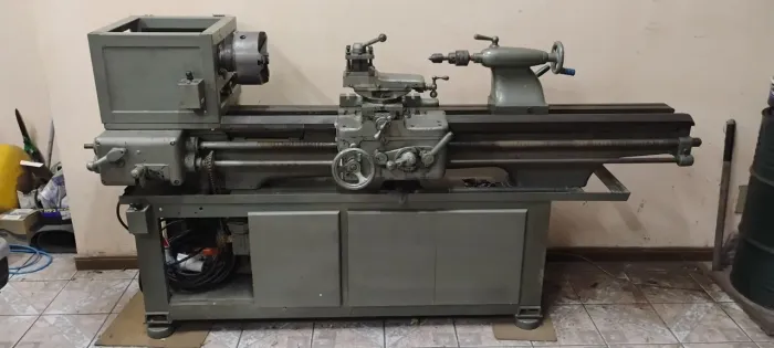 Torno mecânico