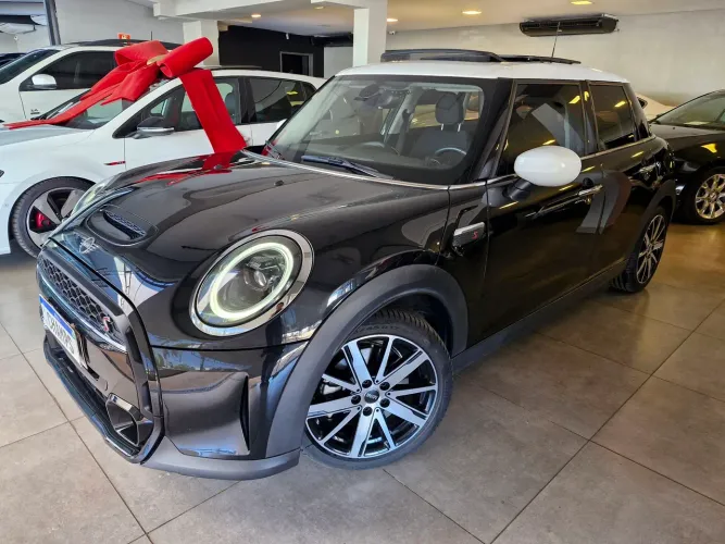Mini Cooper S 2.0 Turbo 16V 5P Aut. 2024