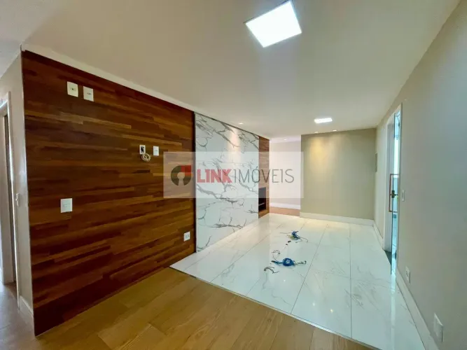 Sala em Santa Lúcia - Vitória