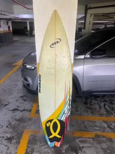Vendo prancha de surf Rusty em bom estado de uso