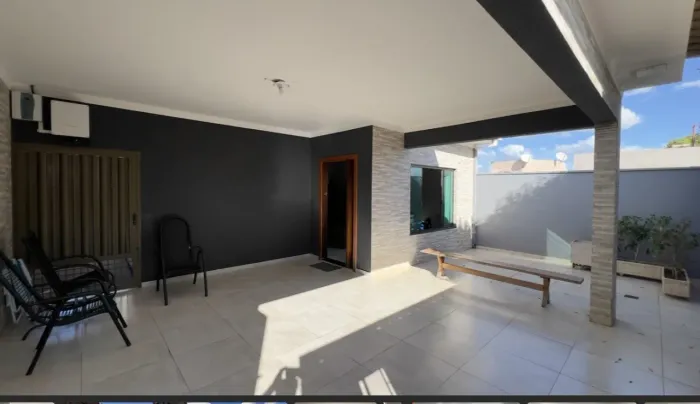 Casa para Venda em Presidente Prudente, Parque Residencial Servantes, 3 dormitórios, 1 suí