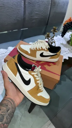 Air Jordan 1
