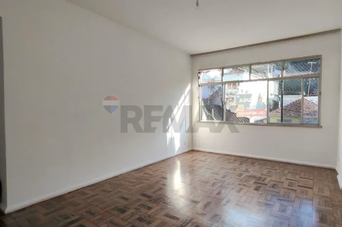 Apartamento para Alugar com 3 quartos, 90m², na Tijuca - R$ 2.500,00 - Rio de Janeiro/RJ