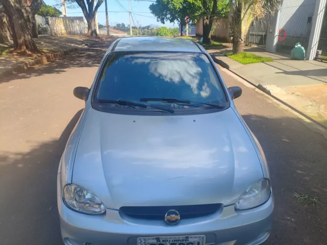 Chevrolet Corsa SED Class.life 1.0/1.0 Flexpower (álcool) 2008