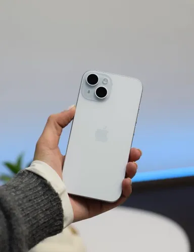 iPhone 15 - 128GB