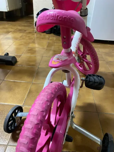 Bike ARO 14 + Patinete (350,00)