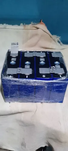 Bateria de Lítio 400ap nova 12v 4 células de 100ap