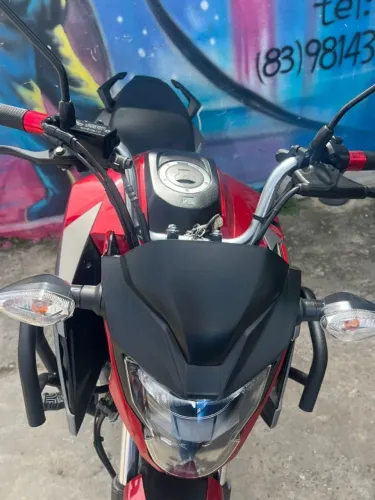Honda Titan 160cc única dona 2025/2025 Vermelho Metálico