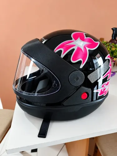 Capacete