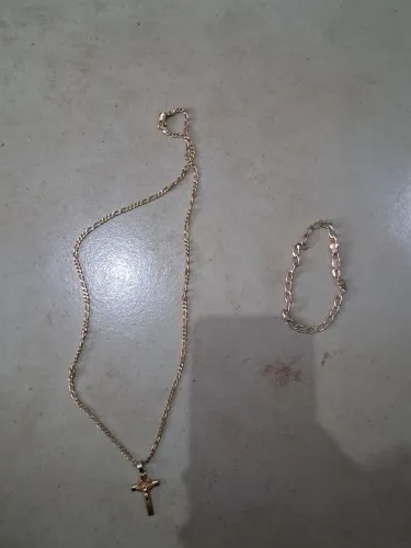 Kit , pulseira e corrente de ouro 10 g