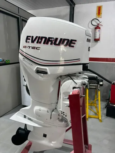 MOTOR EVINRUDE E-TEC 90HP