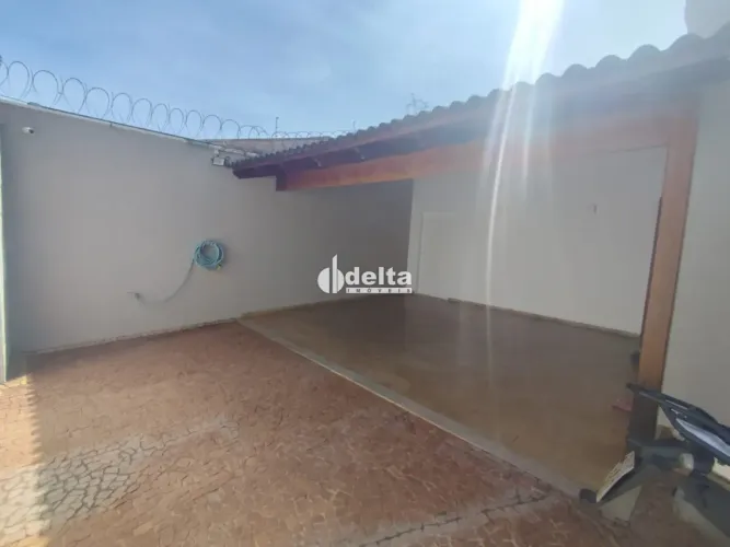 Casa residencial com 3 quartos 1 suíte disponível para locação no bairro Jardim Botanico e