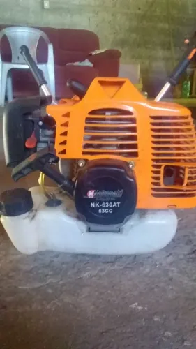 Roçadeira nakasaki 63 cc
