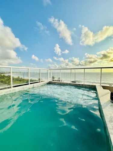Apartamento PORTEIRA FECHADA na BEIRA MAR do bessa 